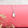 Mother of Pearl Charming Sterling Silver Pendant Chain