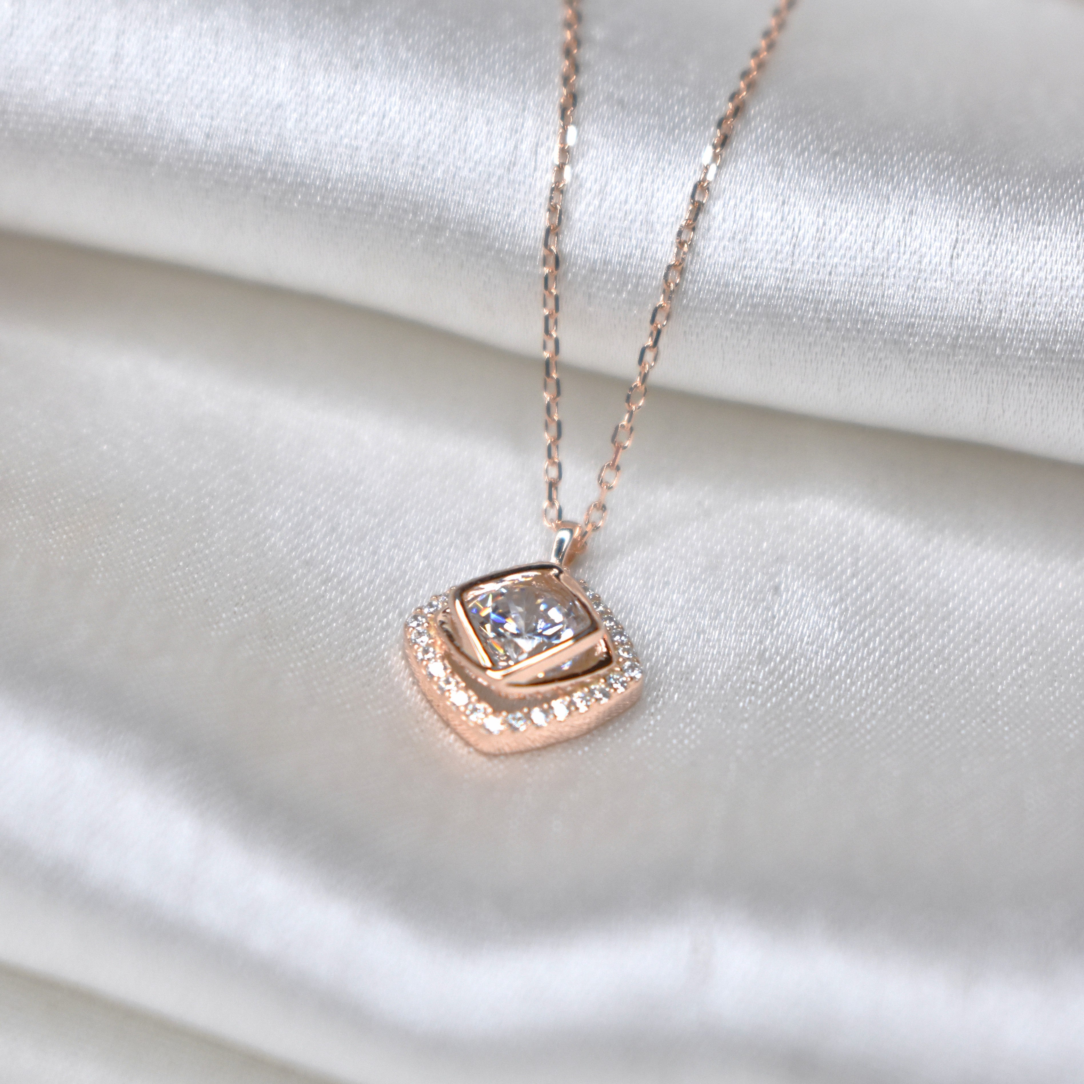 Sparkle Necklace