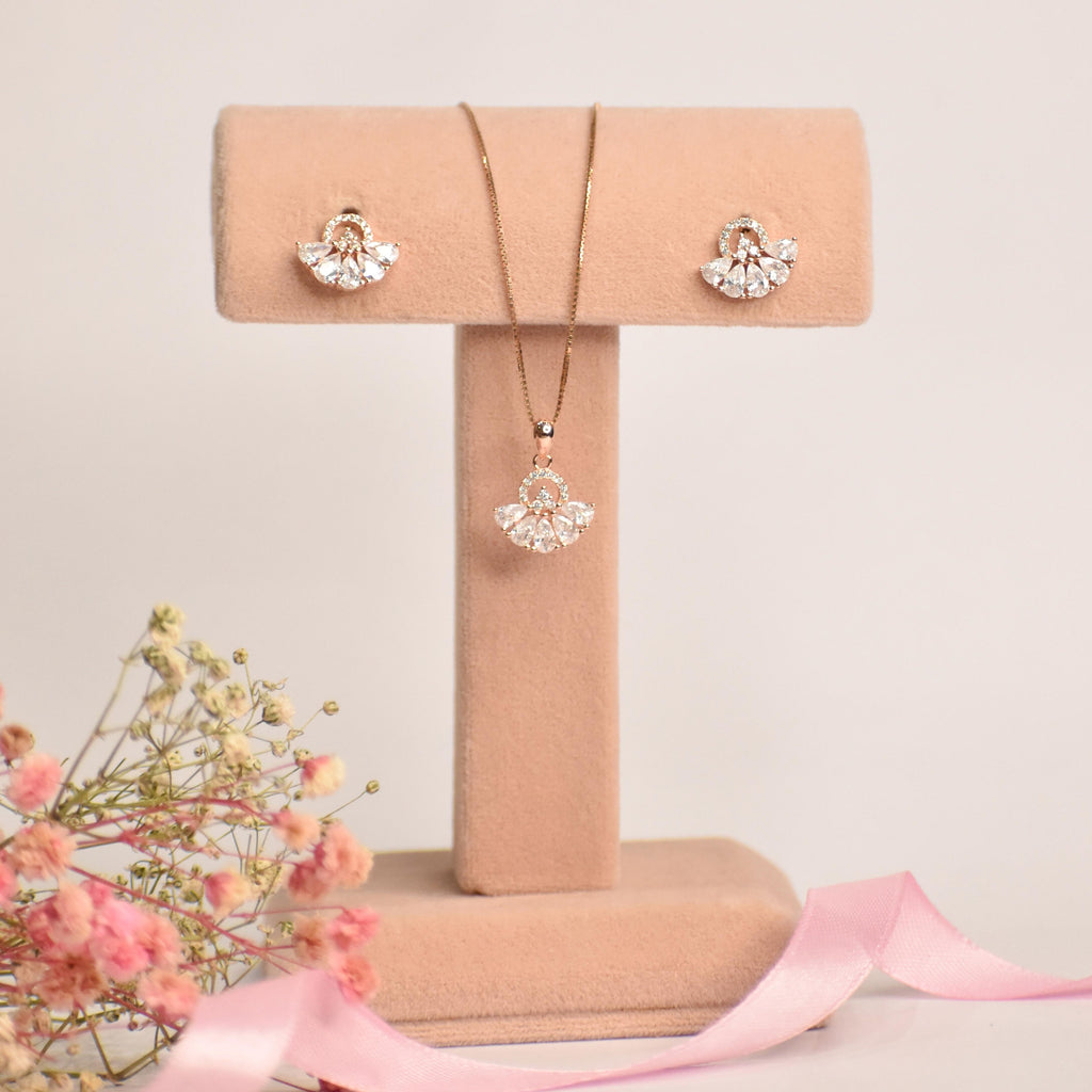 Lotus Rosegold Pendant Set