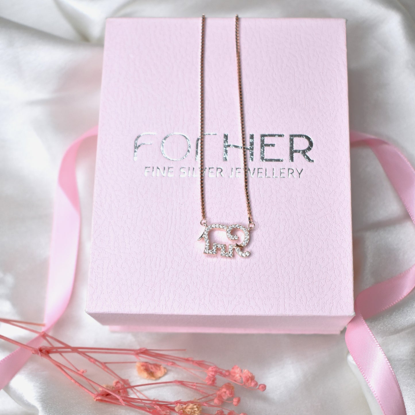 Cutsey Elephant Necklace