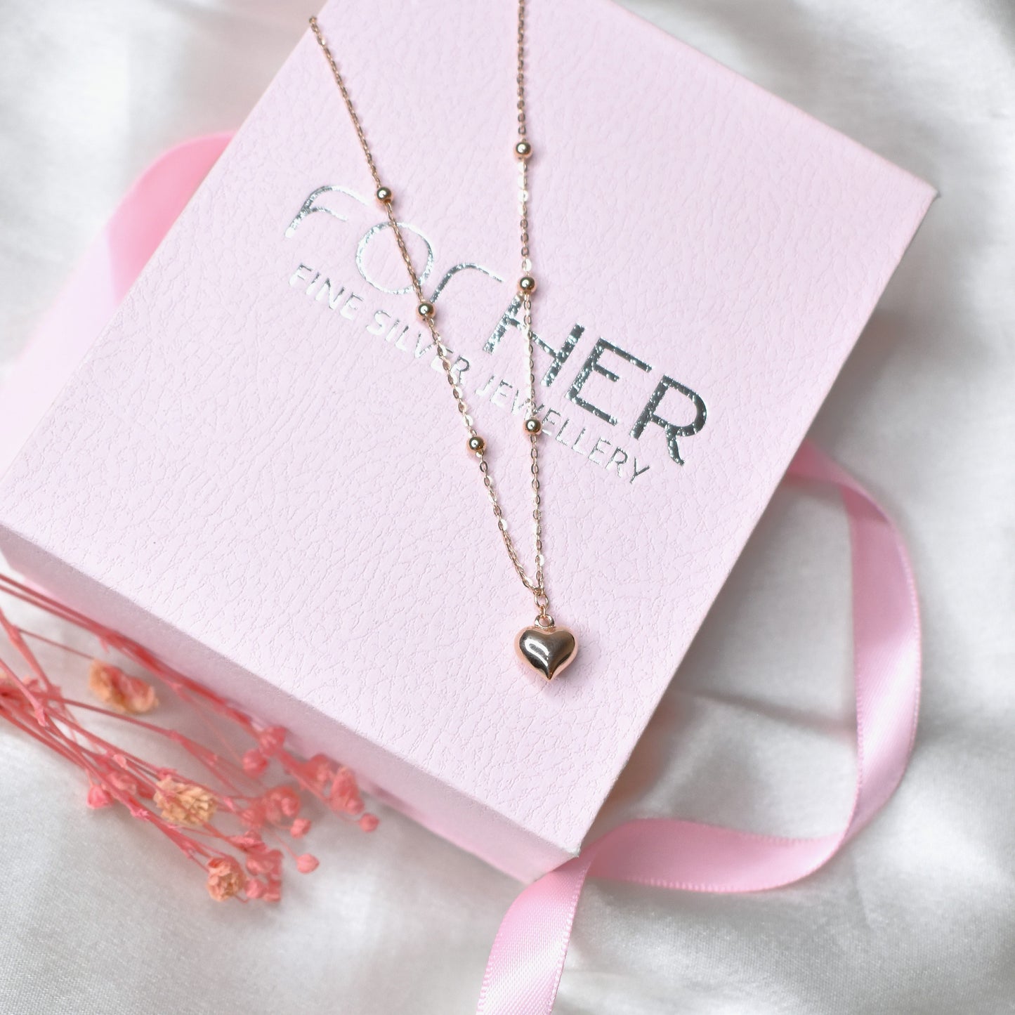 Cutsey Heart Necklace