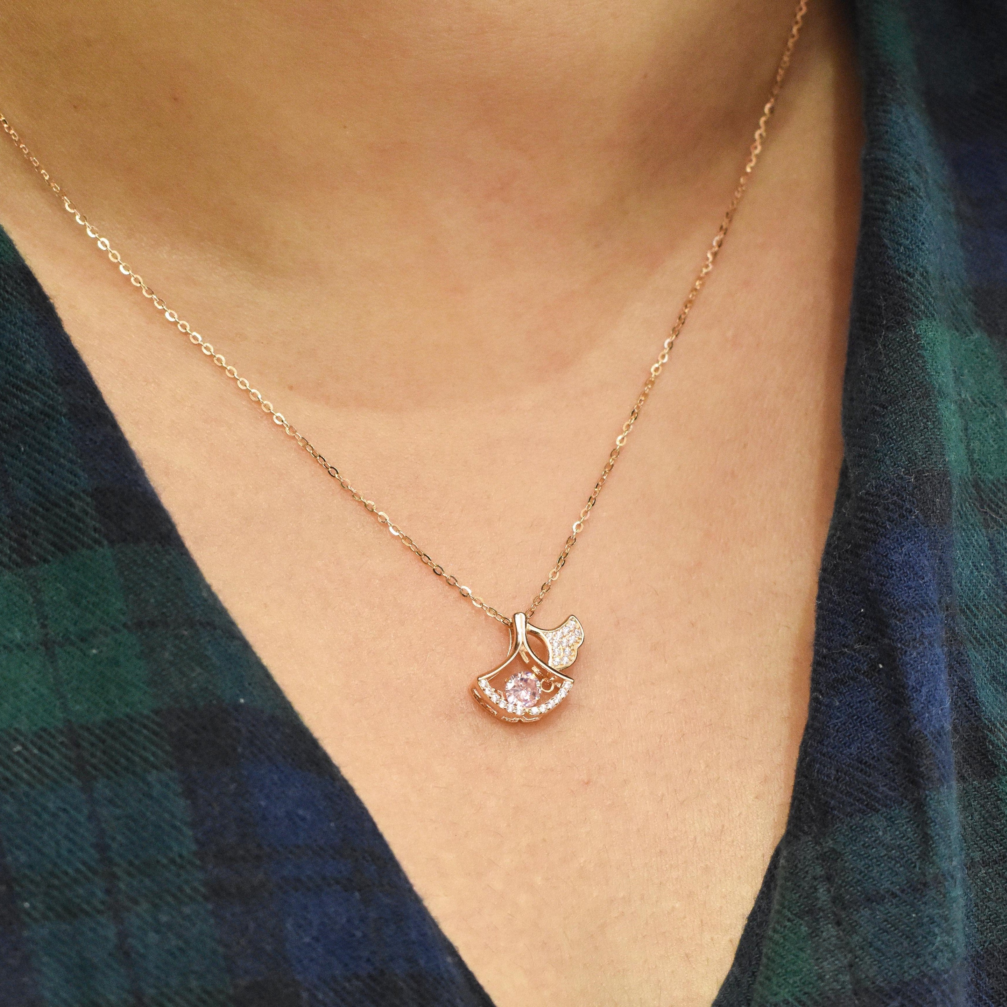 Newly Bloomed Rosegold Pendant Chain
