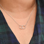 Entangled Dual Color Pendant Chain
