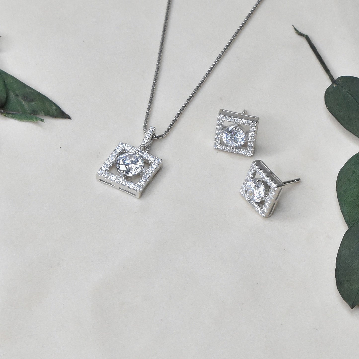 Square Solitaire Pendant Set