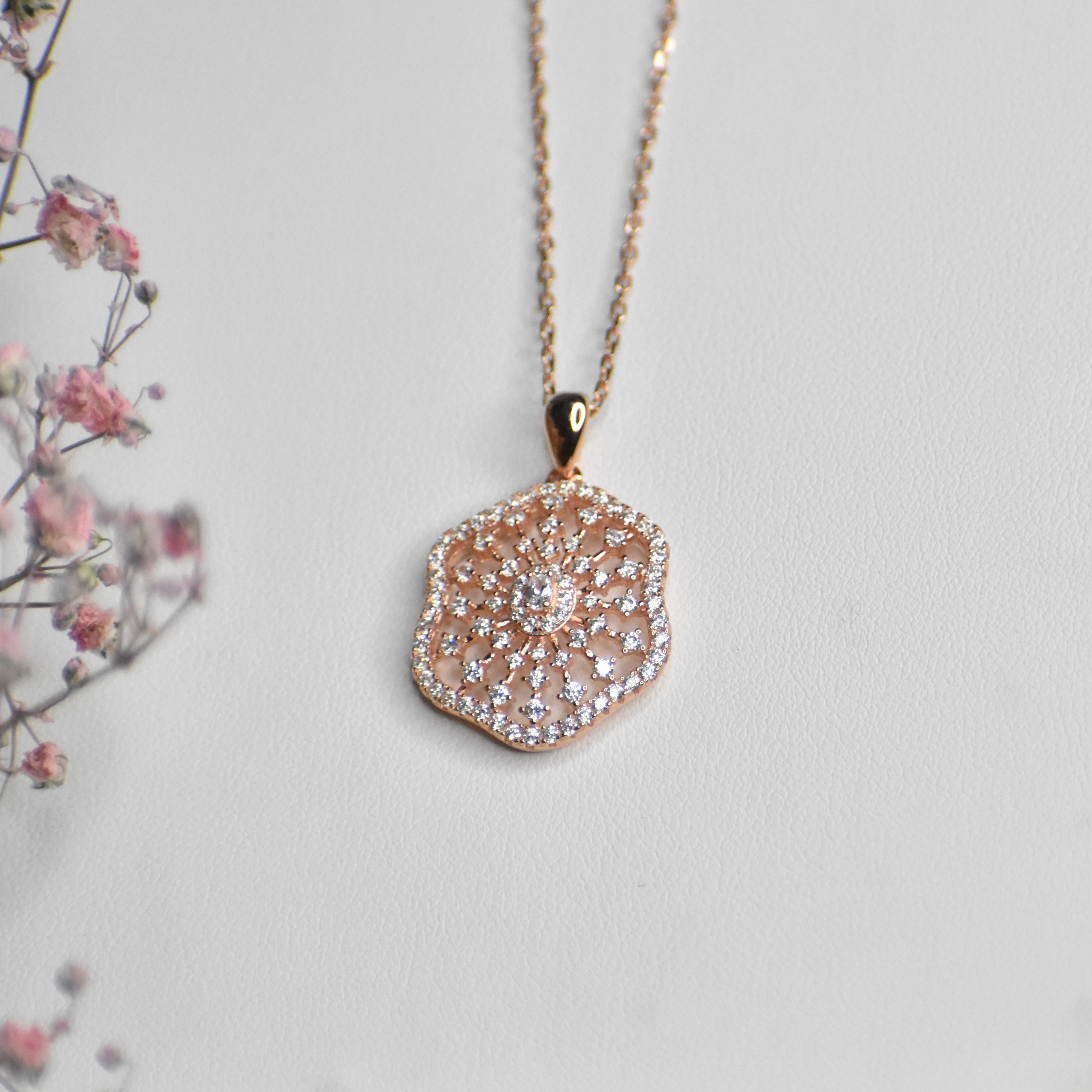 Premium Rosegold Pendant Chain