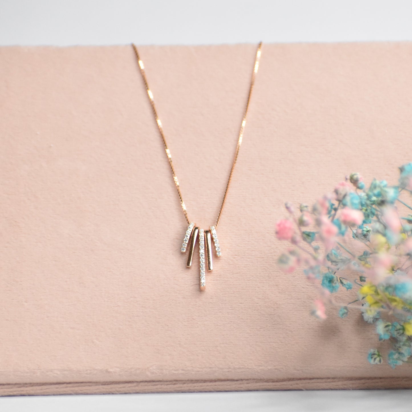 Coral Dual Colored Pendant Chain