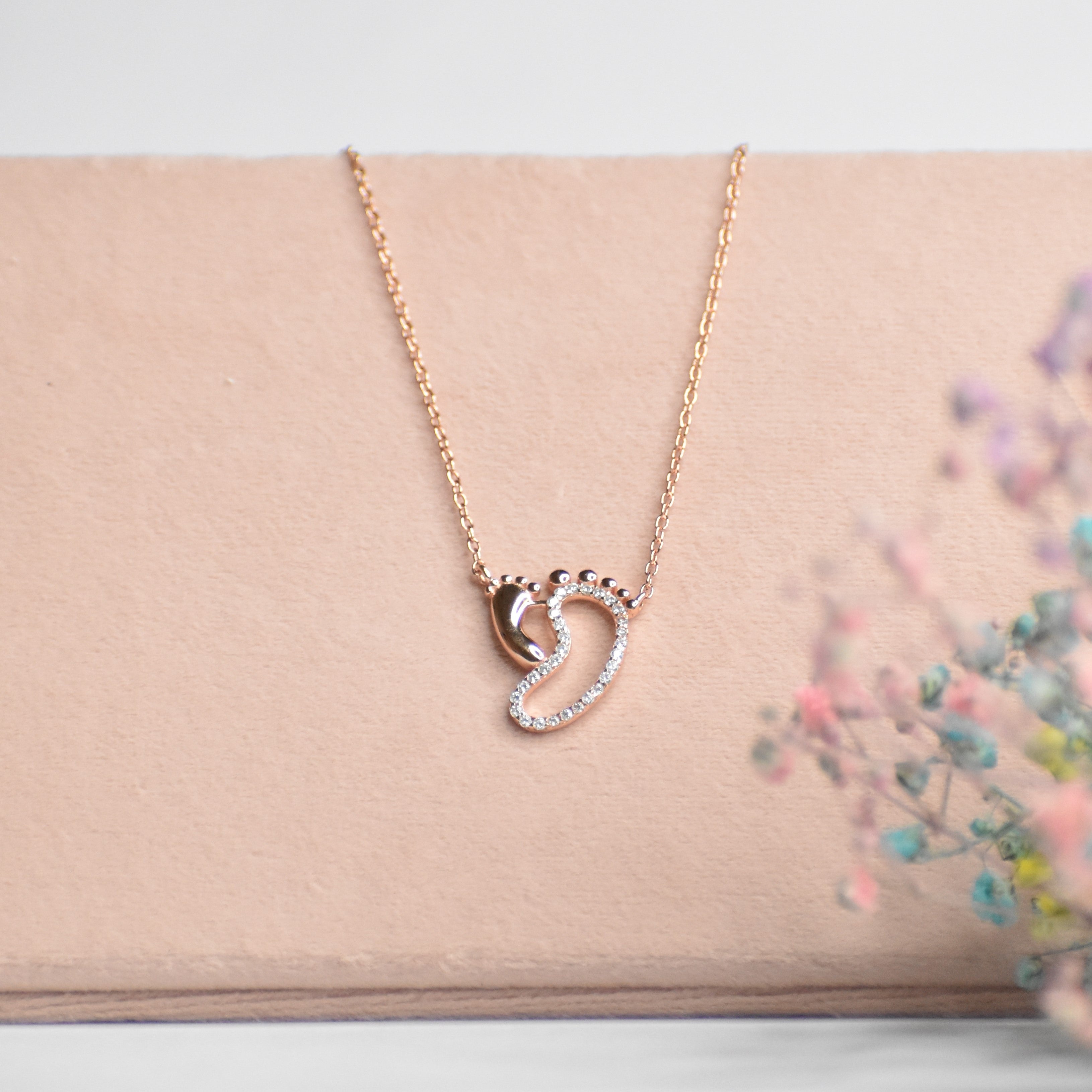 Mom & Baby Duo Rosegold Pendant Chain