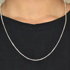 Linear Men's Chain