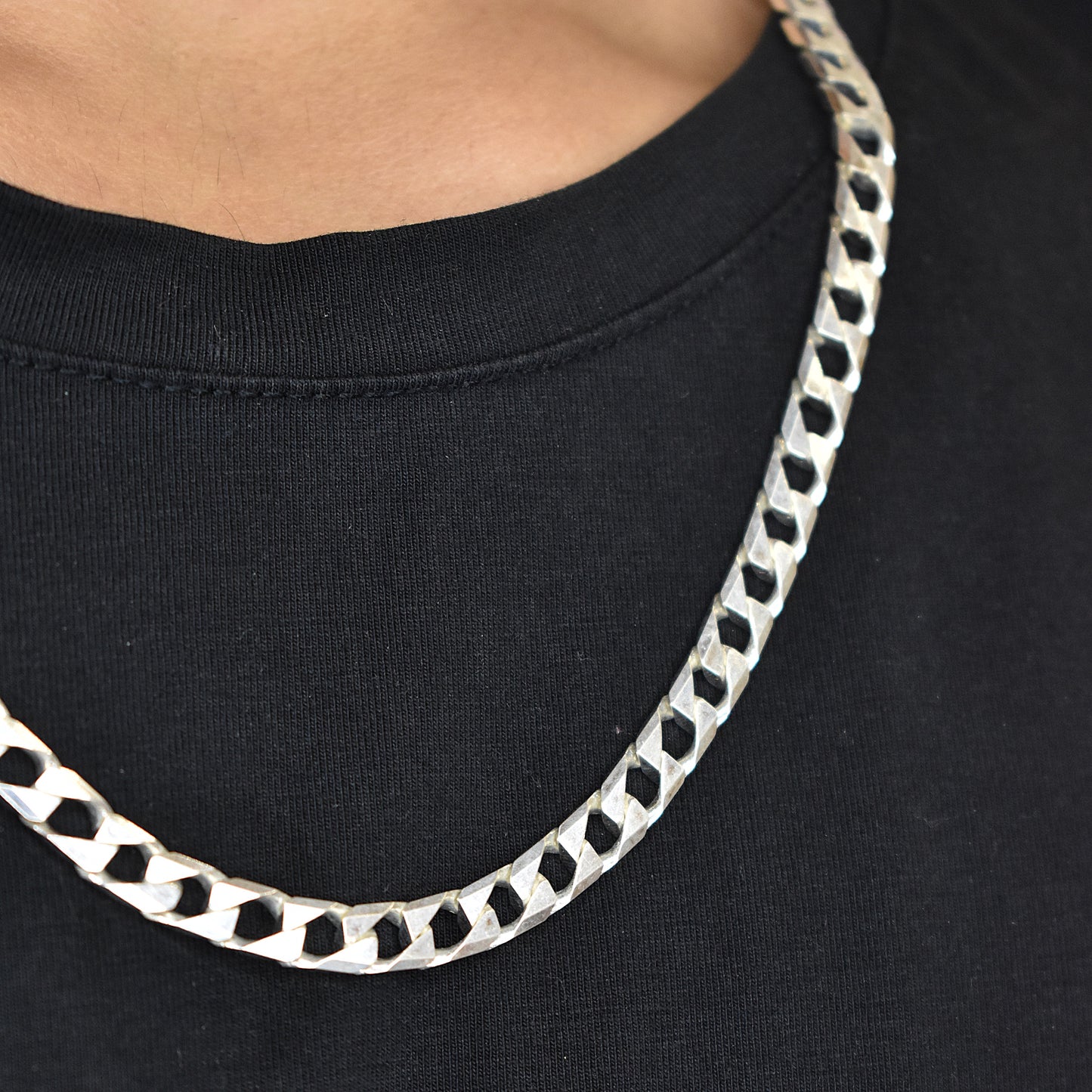 Bastion Men's Chain