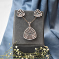 NIA Trinity Gleam Pendant Set