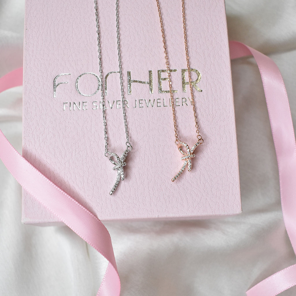 Coquette Knot Pendant Chain