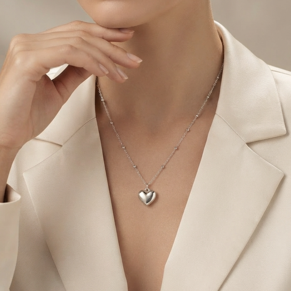 Cutsey Heart Necklace