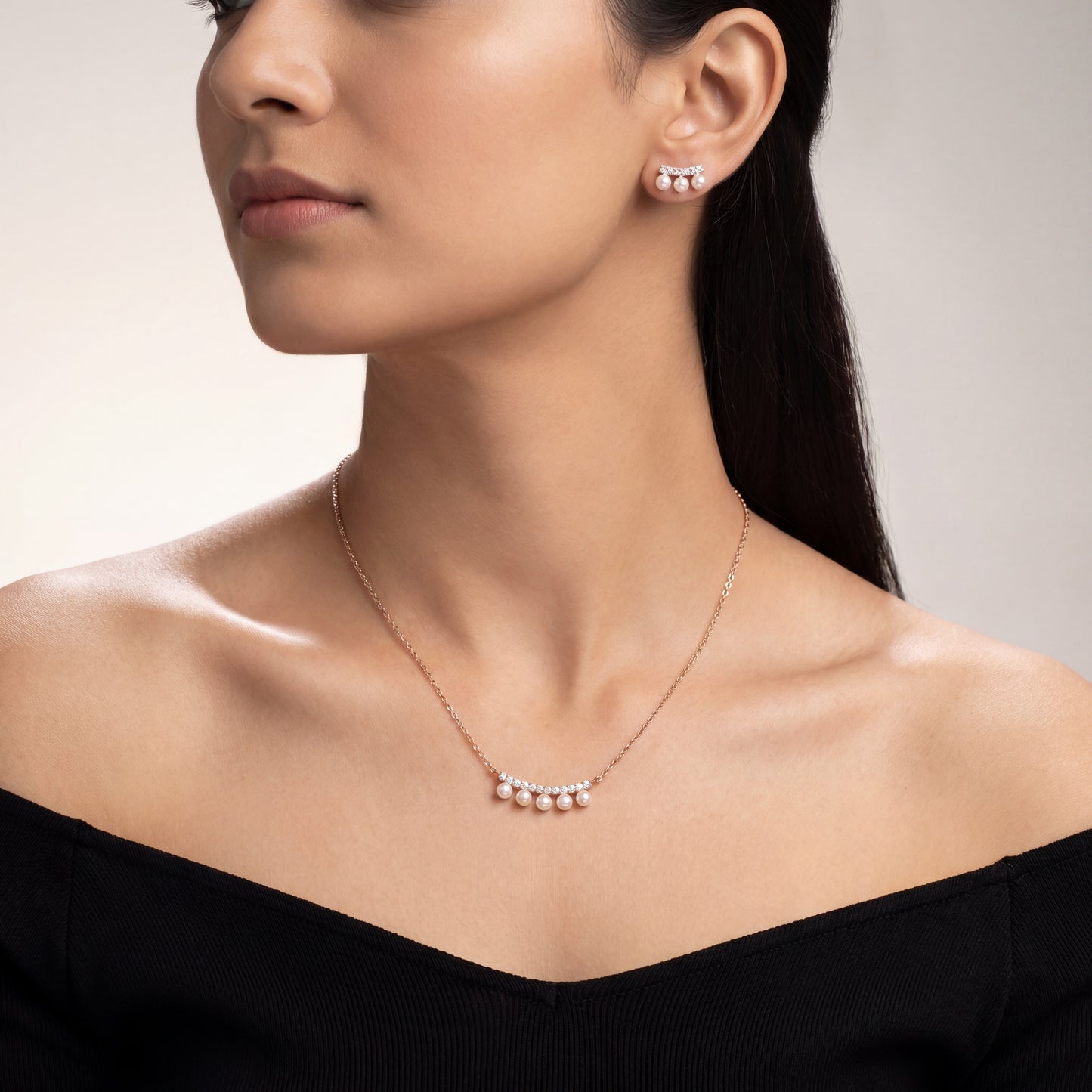 Delicate Pearl Pendant Set