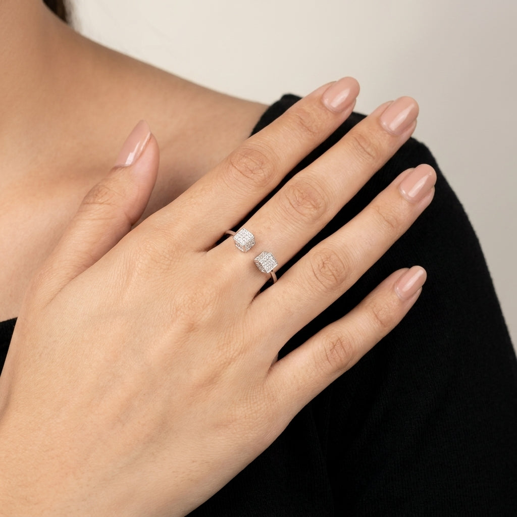 Cubic Ring