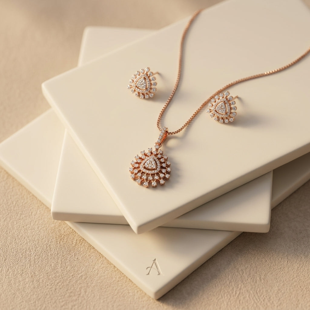 NIA Small Triangle Pendant Set