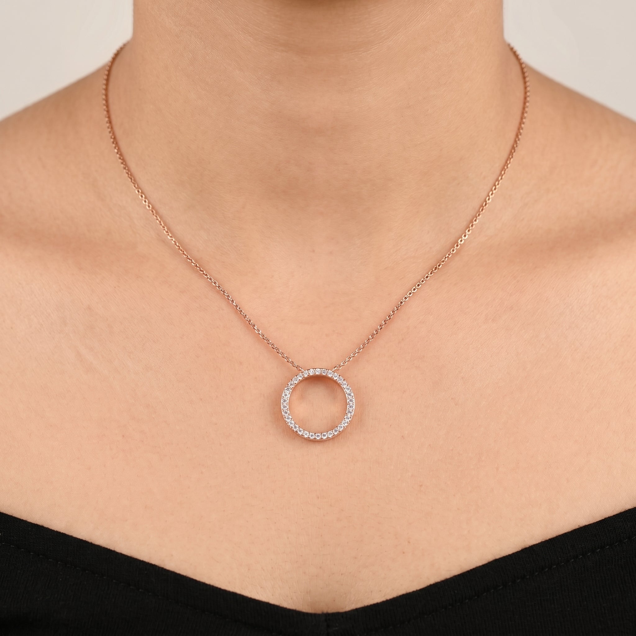 NIA Circular Necklace