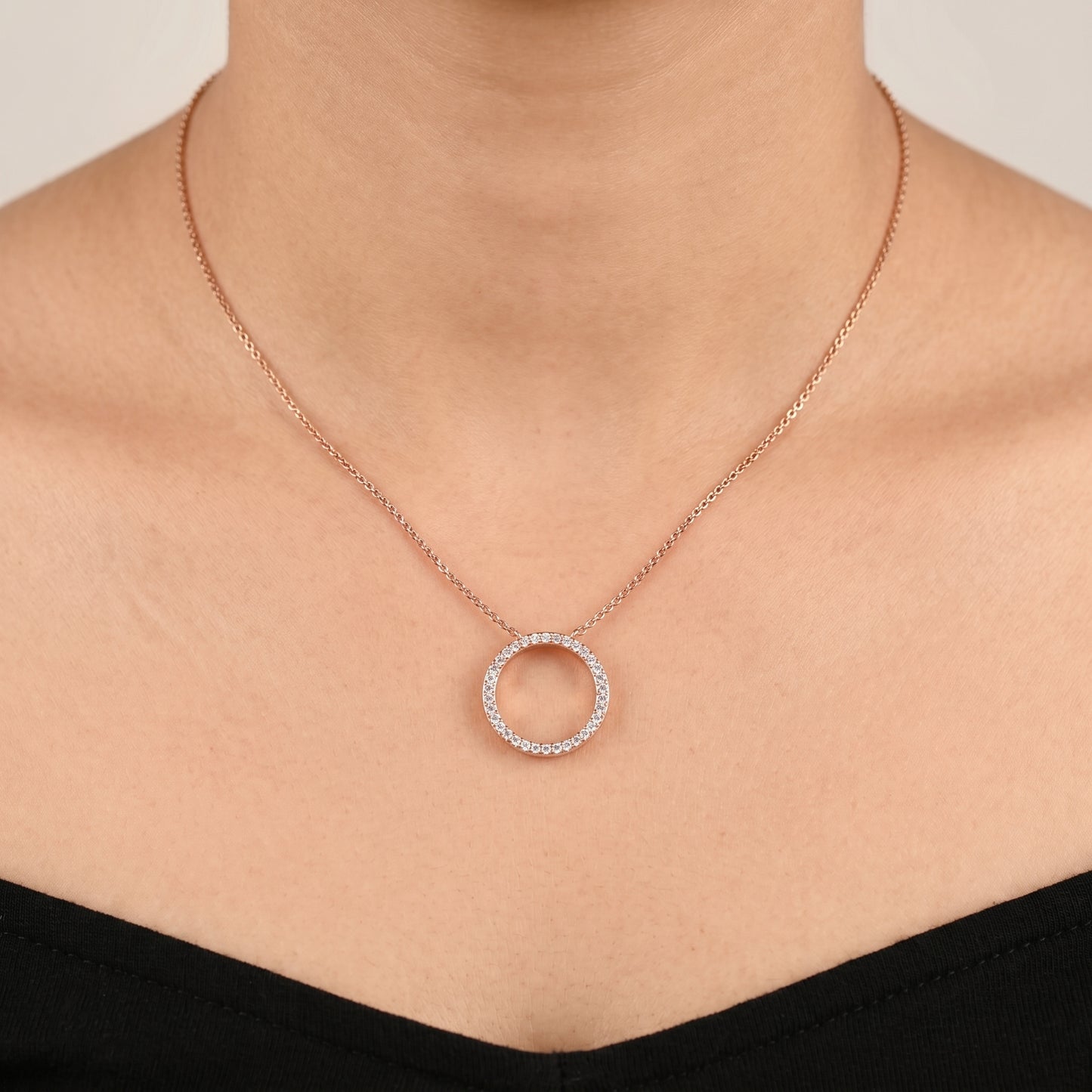 NIA Circular Necklace