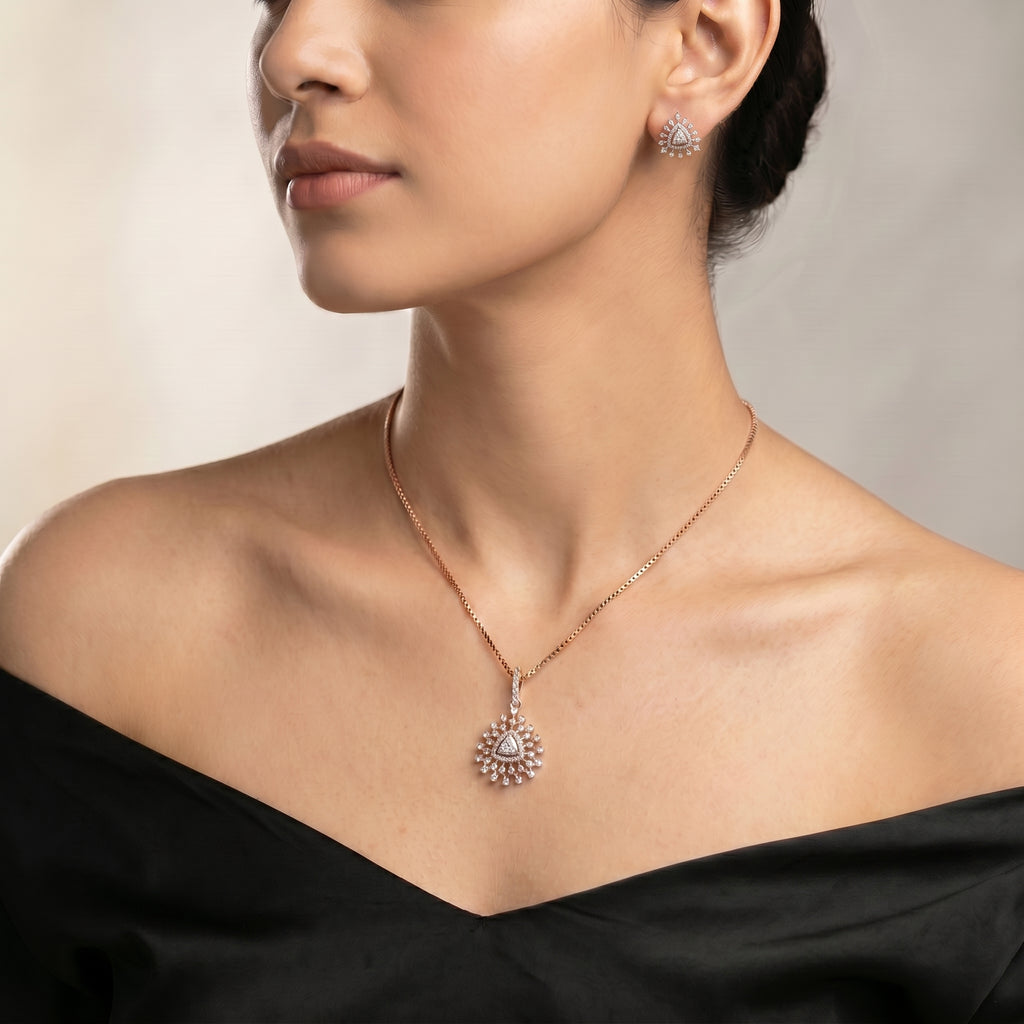 NIA Small Triangle Pendant Set