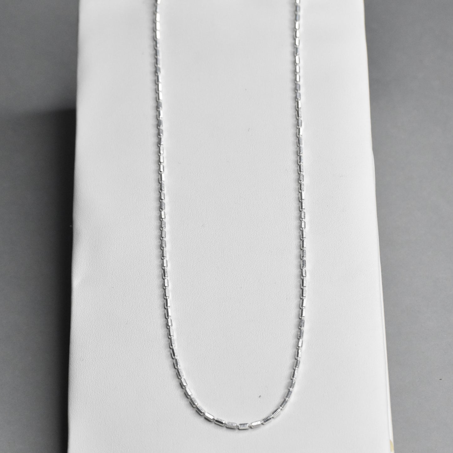 Silver Slender Sheen Men's Chain