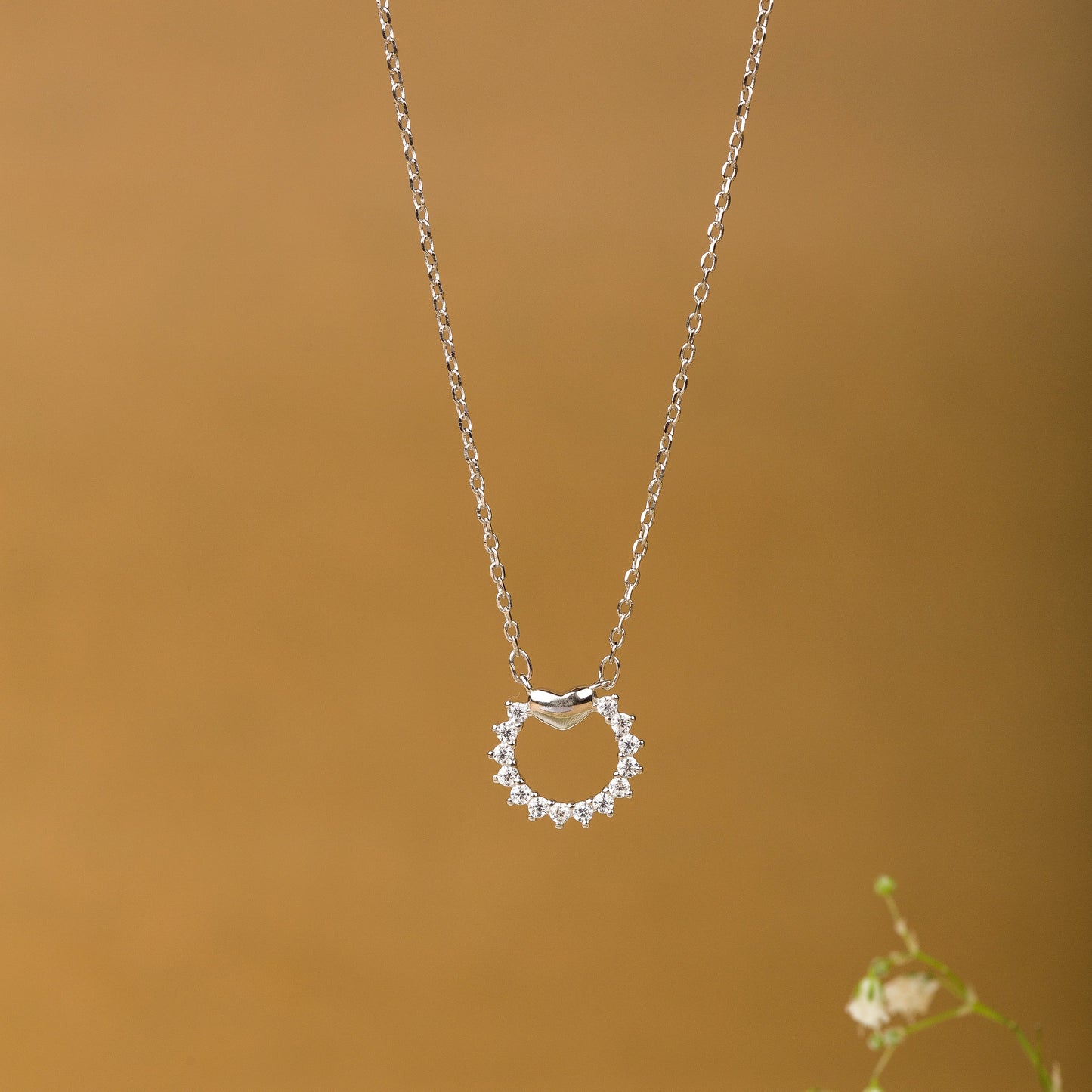 Cute Silver Pendant Chain