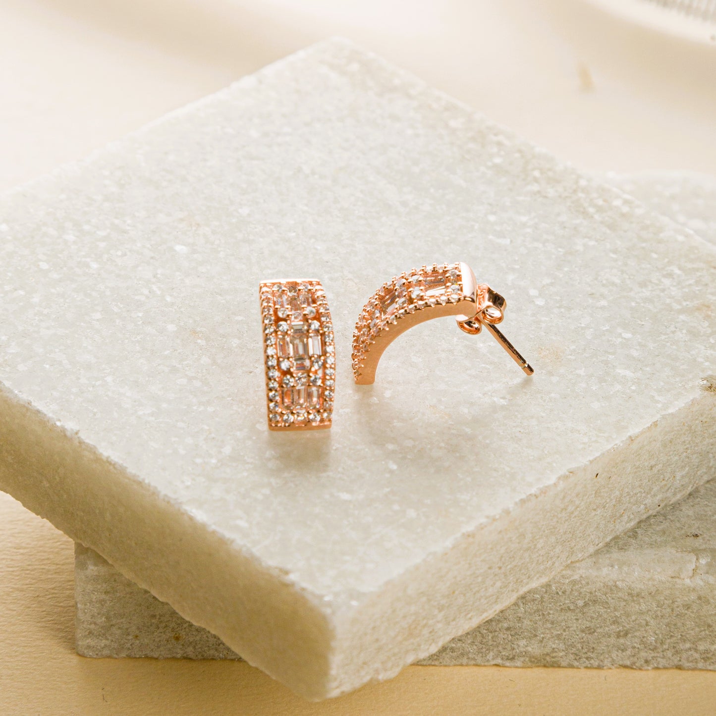 Graceful Rosegold Earrings