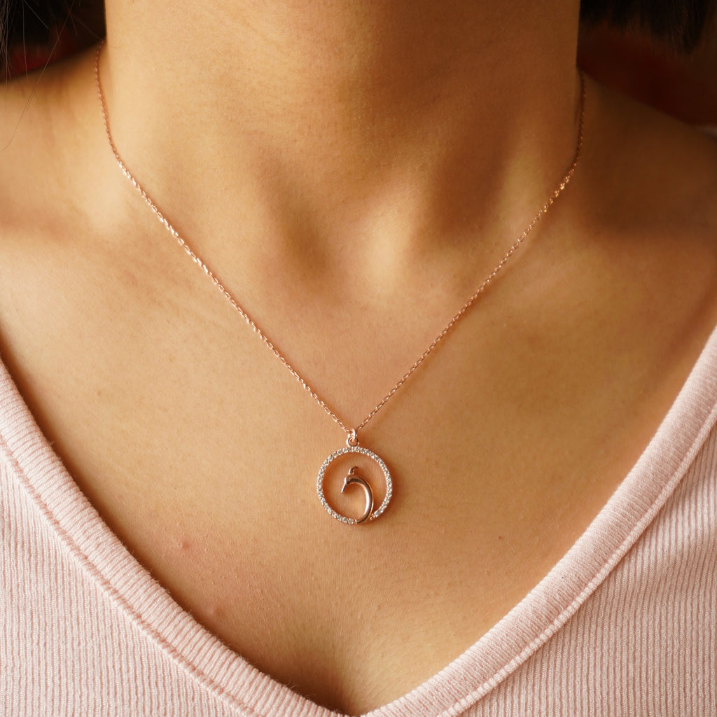 Encircle Bird Rosegold Pendant with Chain