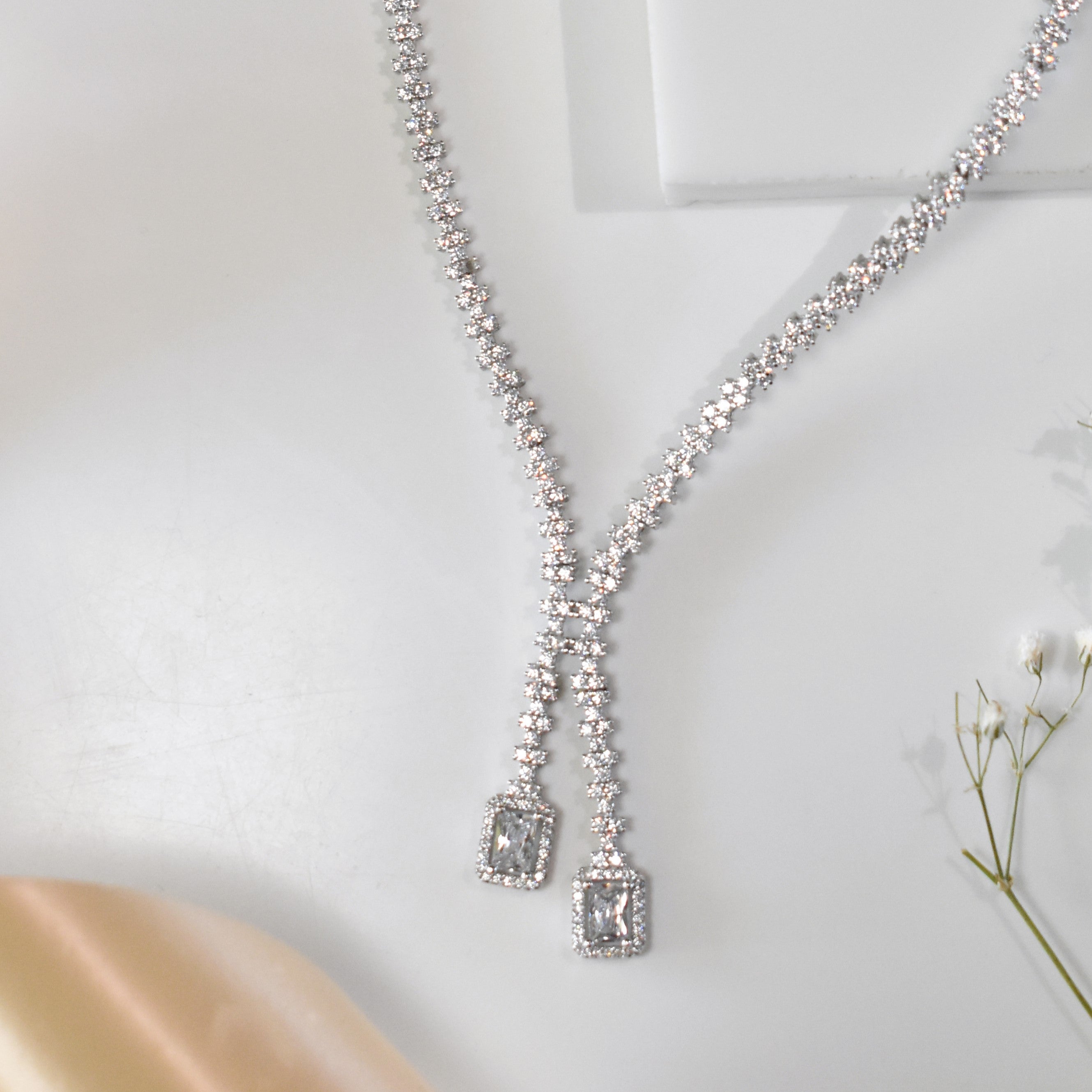 Magnificent Silver Necklace with Earrings