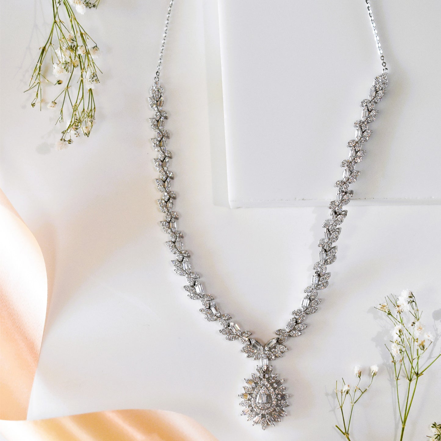 Beauteous Silver Necklace with Earrings