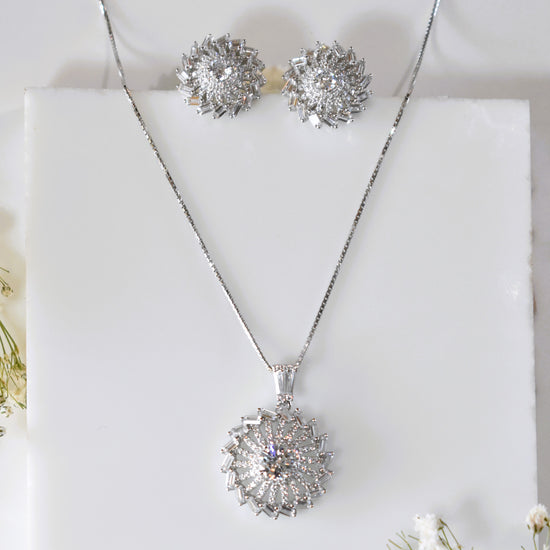 Milky Way Silver Necklace Set