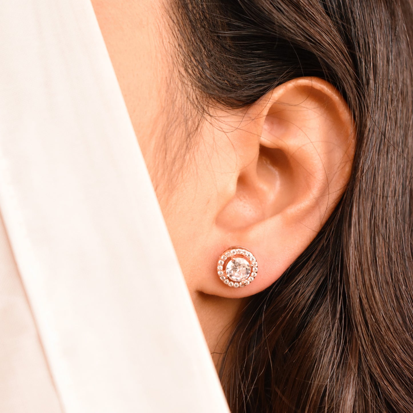 Classic Rosegold Solitaire Earrings