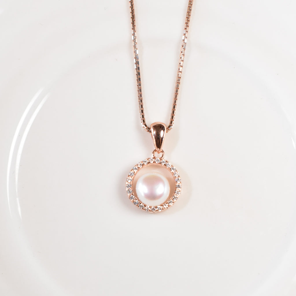 Diamond Encircle Pearl Rosegold Necklace Set