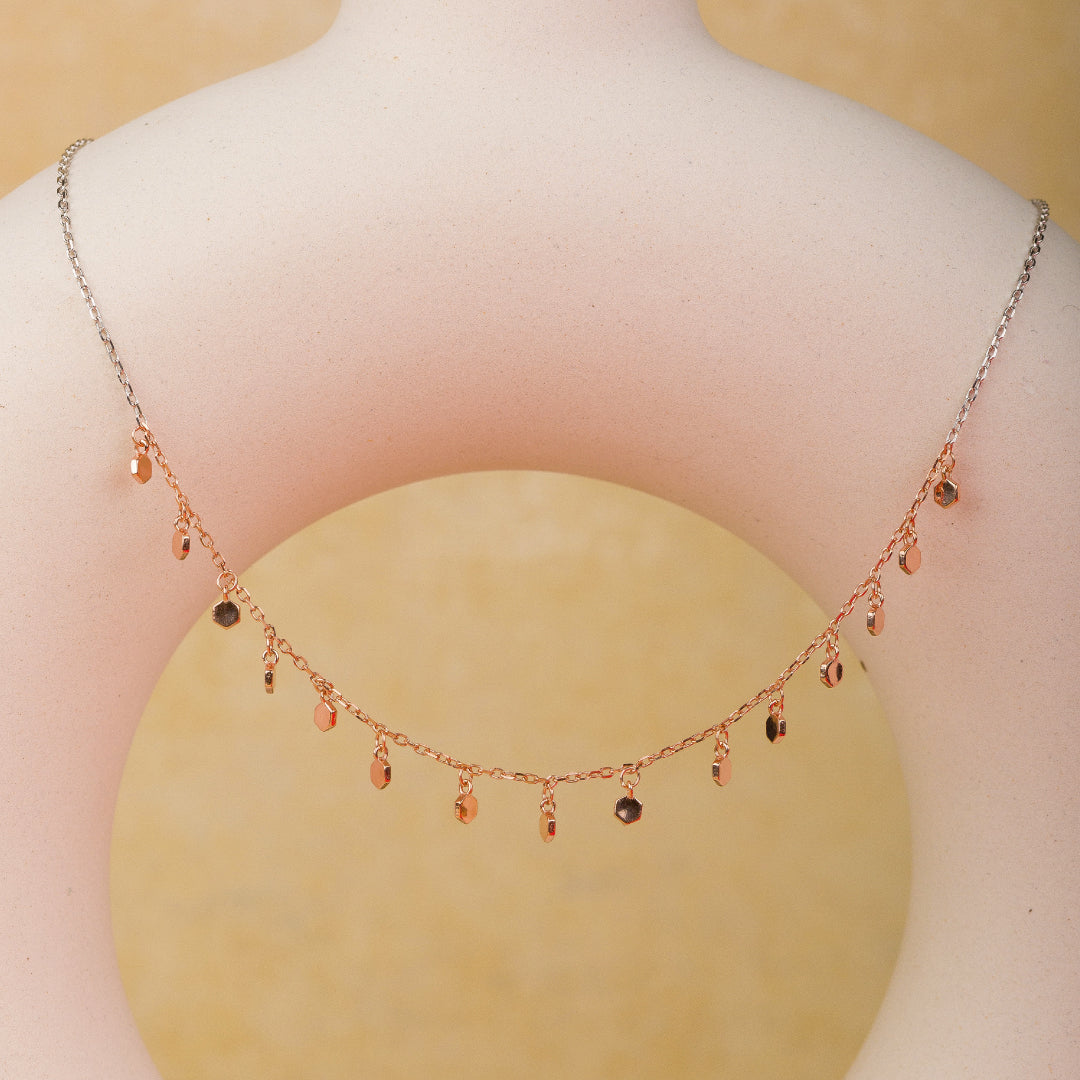 Dainty One Line Neck piece