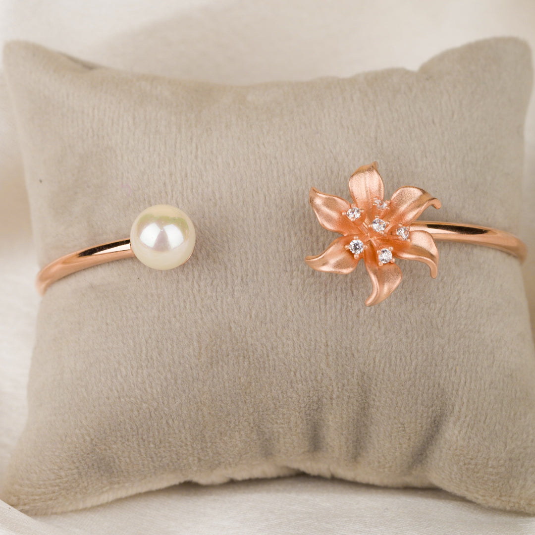 Flower and Pearl Detailing Rosegold Kada Bracelet