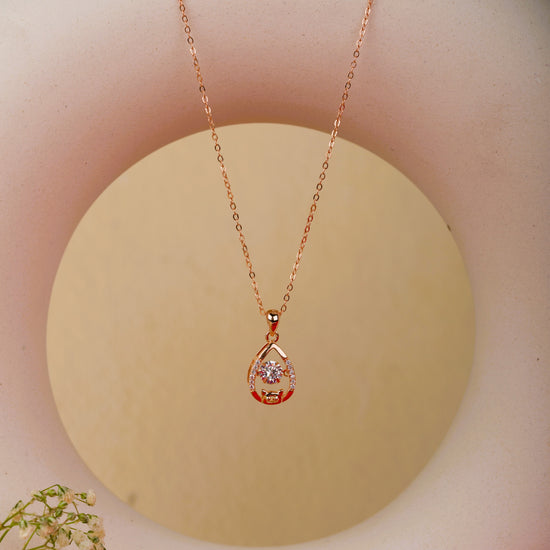 Charming Rosegold Pendant with Chain